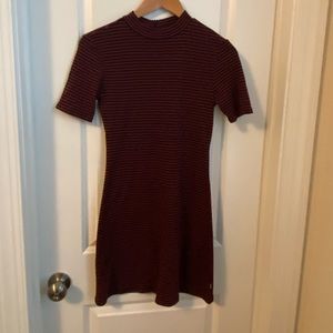 Vans dress size small